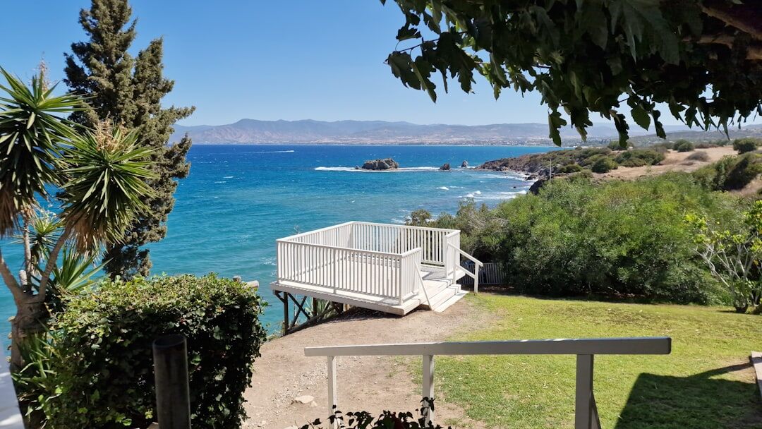 luxury celebrity villa by the sea
